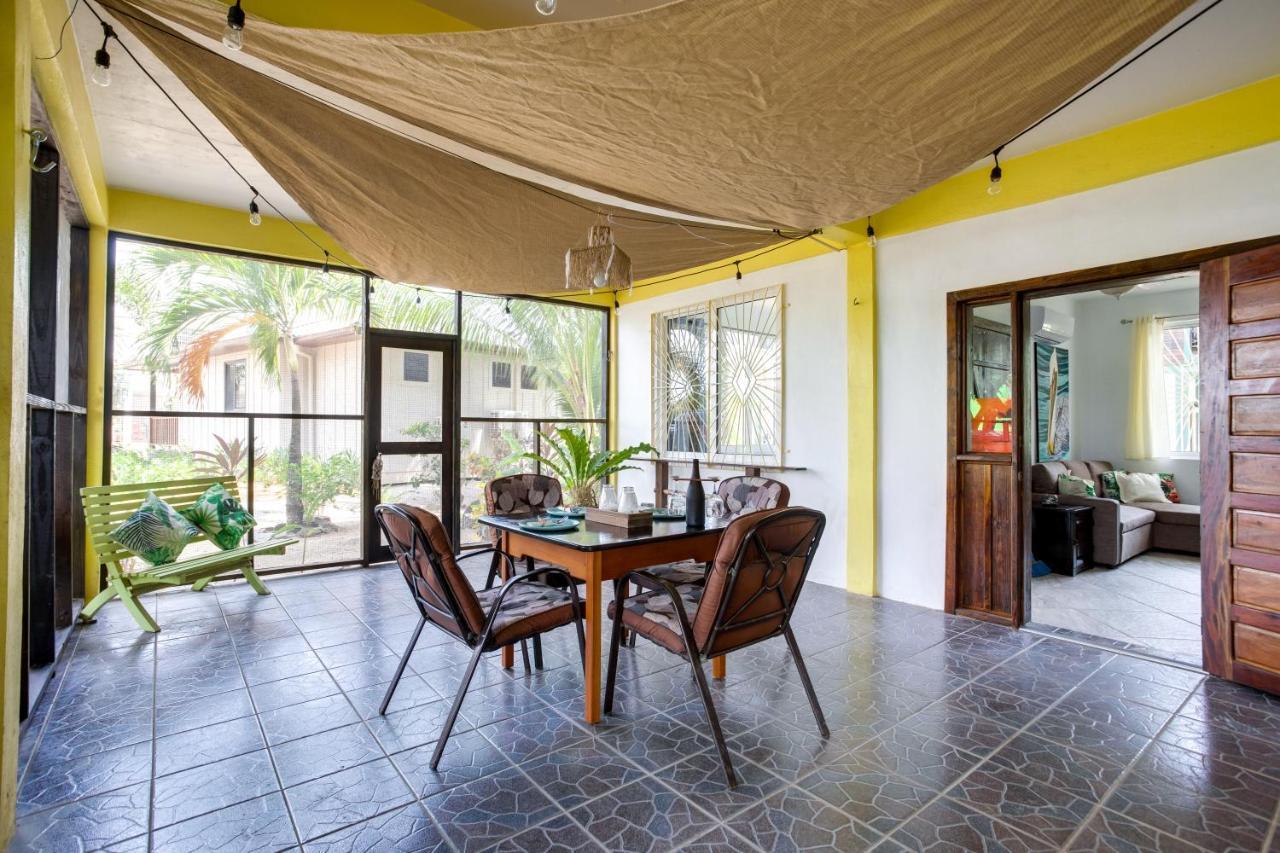 Driftwood Gardens Guesthouse Placencia Экстерьер фото