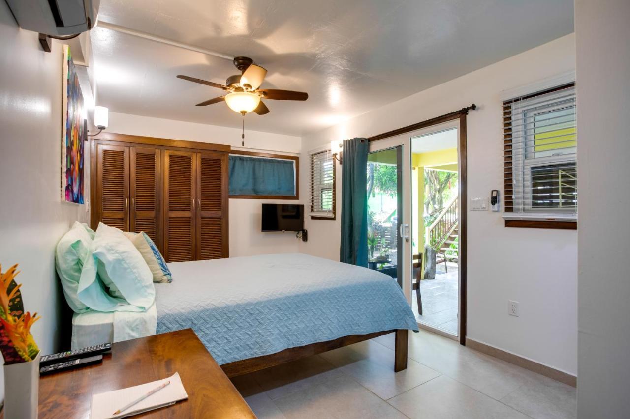 Driftwood Gardens Guesthouse Placencia Экстерьер фото