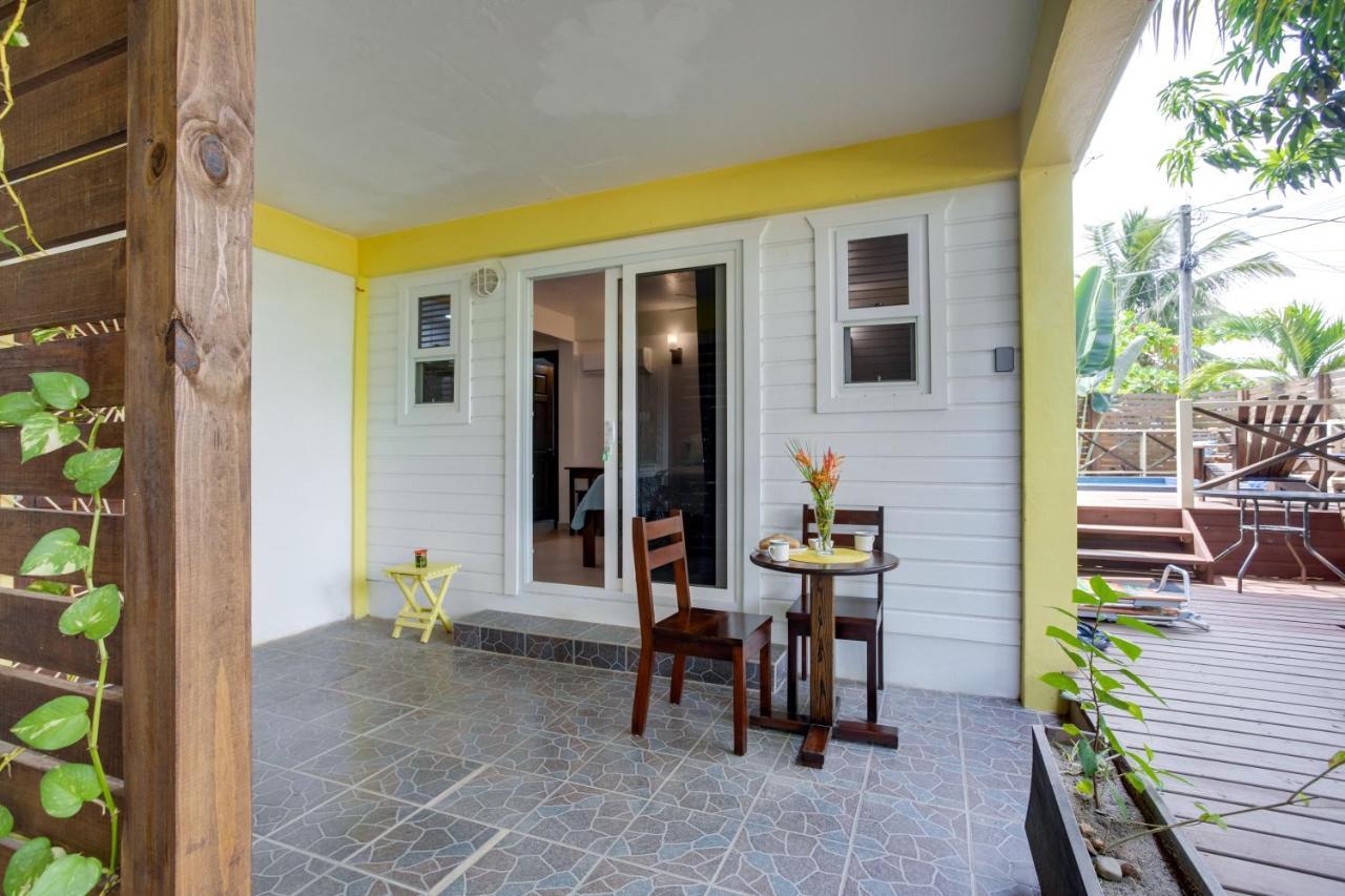 Driftwood Gardens Guesthouse Placencia Экстерьер фото