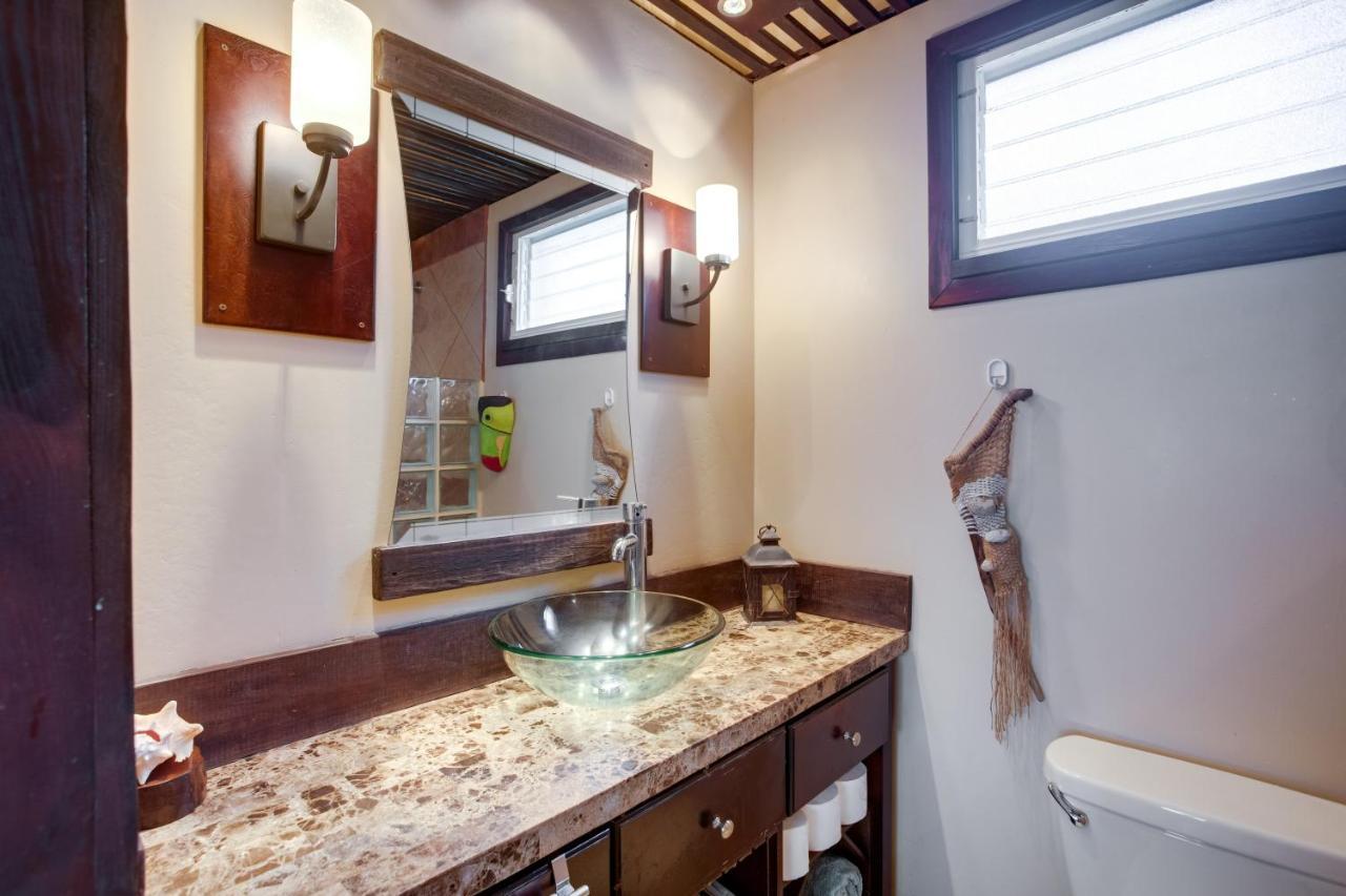 Driftwood Gardens Guesthouse Placencia Экстерьер фото